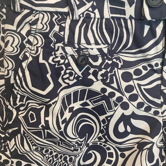 Banana‎ Republic Martin Fit Graphic Print Shorts - Picture 4 of 9